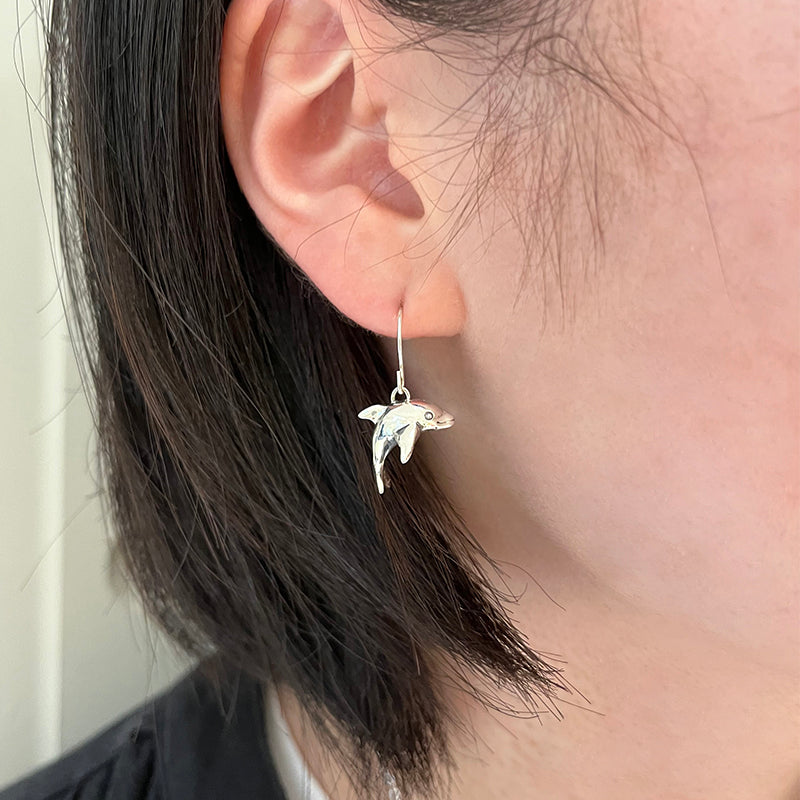 海豚(イルカ)ピアス