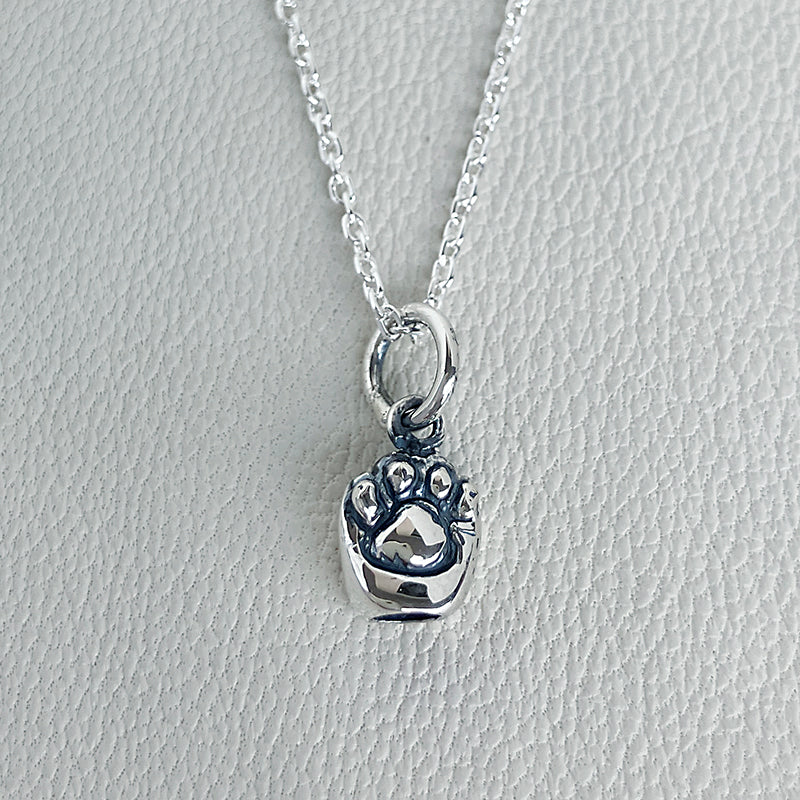 【新作販売開始】!3/7（土）より肉球、折鶴ペンダント、馬蹄ピアスの3点販売開始します！