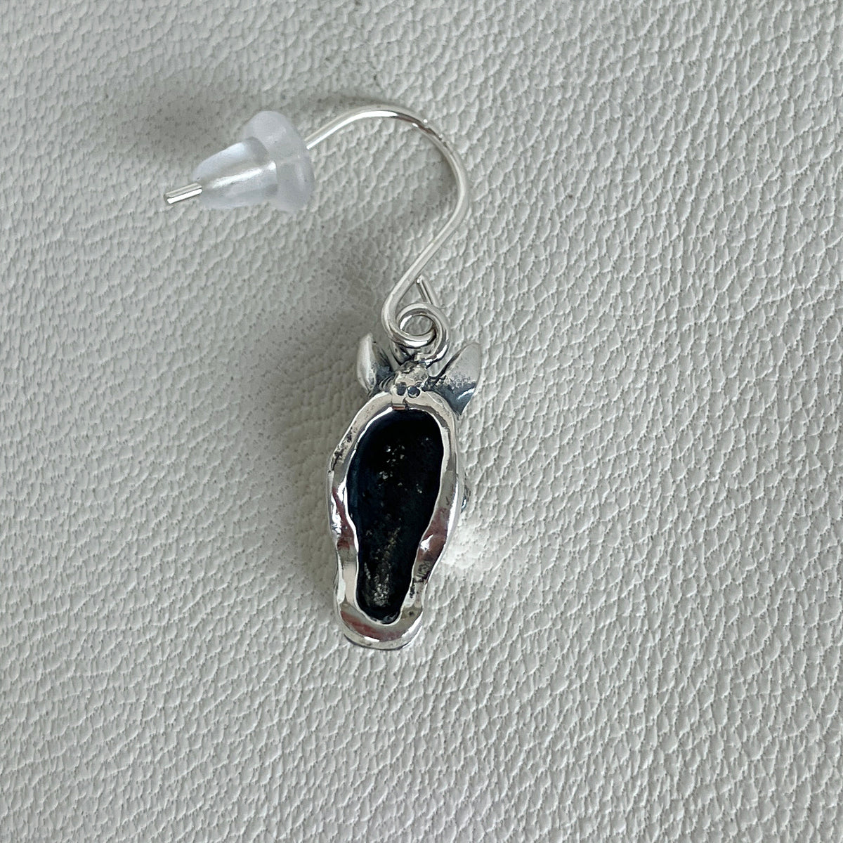 馬面ピアス